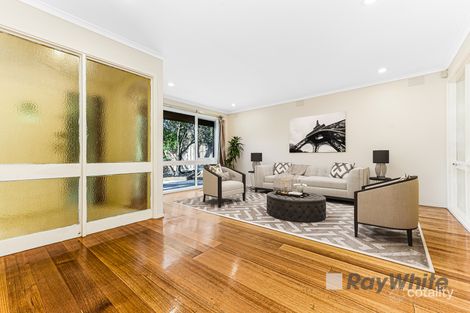 Property photo of 9 Newmill Close Endeavour Hills VIC 3802