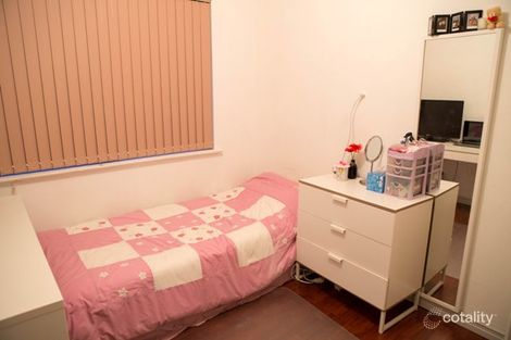 Property photo of 5 Parer Close Thornlie WA 6108