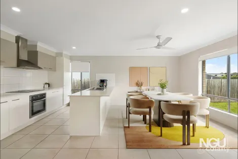 Property photo of 7 Woodline Drive Spring Mountain QLD 4300