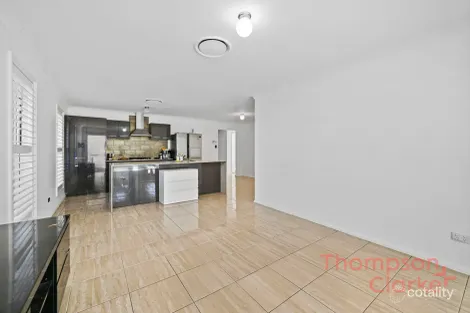 Property photo of 18 Semillon Ridge Gillieston Heights NSW 2321