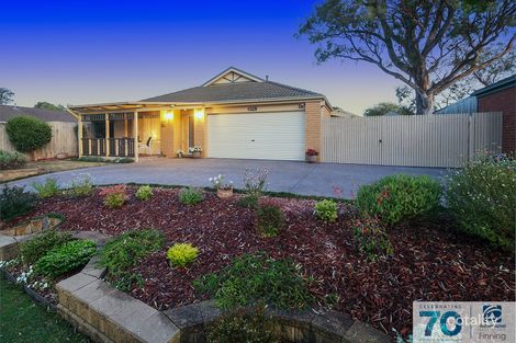 Property photo of 17 May Gibbs Crescent Lynbrook VIC 3975