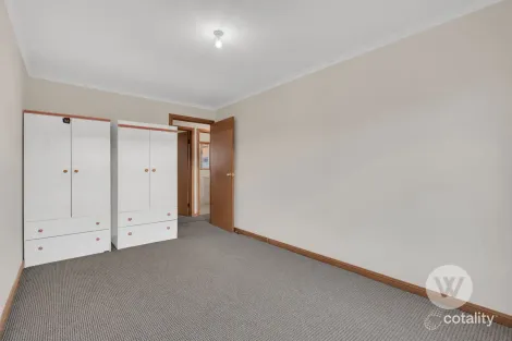 Property photo of 1/2 Avalon Road Marion SA 5043