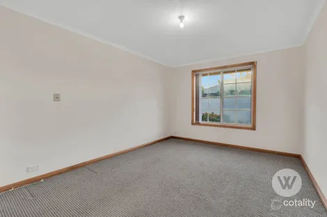 Property photo of 1/2 Avalon Road Marion SA 5043