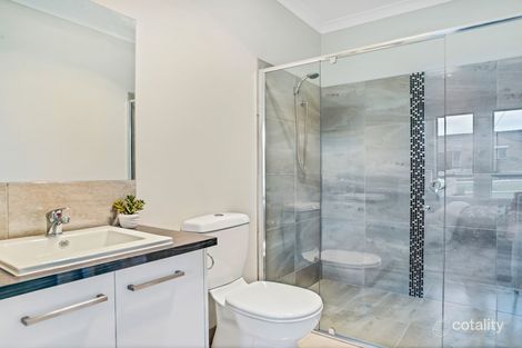 Property photo of 2/13 Cartwright Street Oak Park VIC 3046