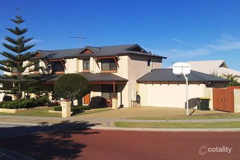 Property photo of 2 Chartwell Bend Hocking WA 6065