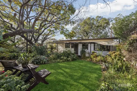 Property photo of 15 Bridgeview Road Yarrawarrah NSW 2233
