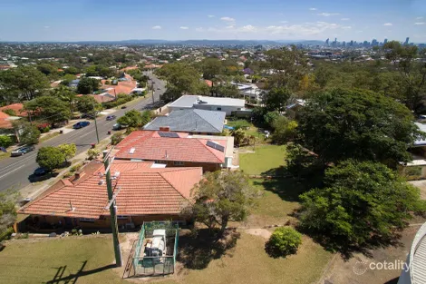 576 Cavendish Rd, Coorparoo, QLD 4151