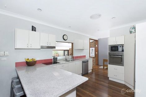 Property photo of 22 Lake Macquarie Close Fennell Bay NSW 2283