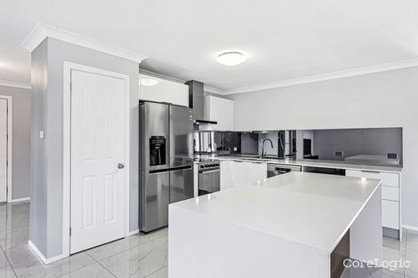 Property photo of 32 Fernleigh Avenue Rutherford NSW 2320