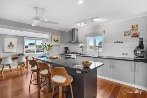 Property photo of 5 Kropp Street Biggera Waters QLD 4216