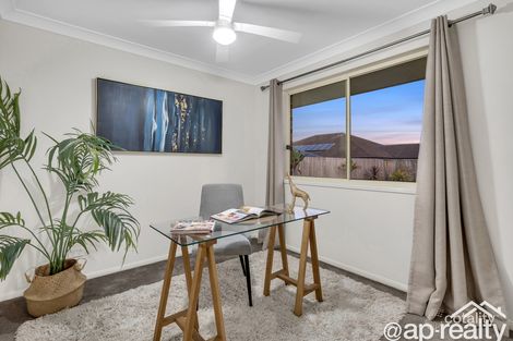 Property photo of 8 Blaxland Place Drewvale QLD 4116
