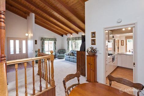 Property photo of 12 Braddon Place Gordon ACT 2906