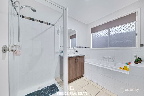 Property photo of 15 Kulkami Way Cranbourne West VIC 3977