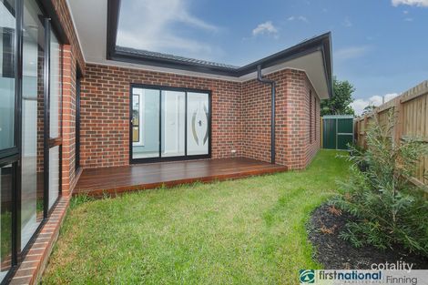 2/24 Damian Ct, Cranbourne, VIC 3977