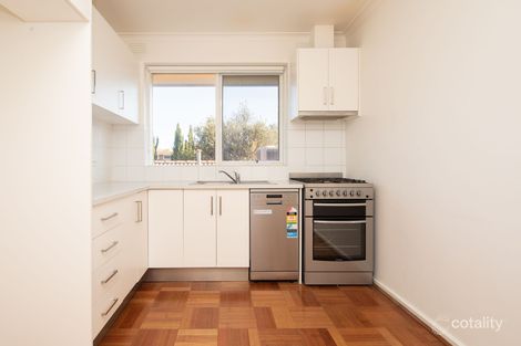 Property photo of 7/19 Toolambool Road Carnegie VIC 3163