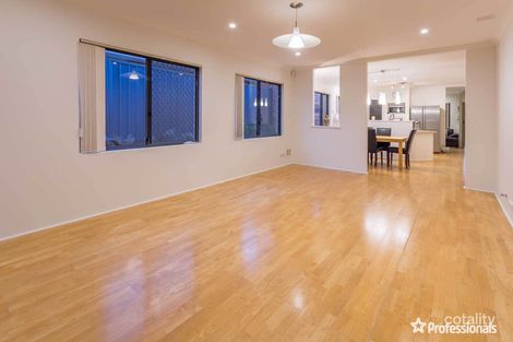 Property photo of 202 Huntriss Road Doubleview WA 6018