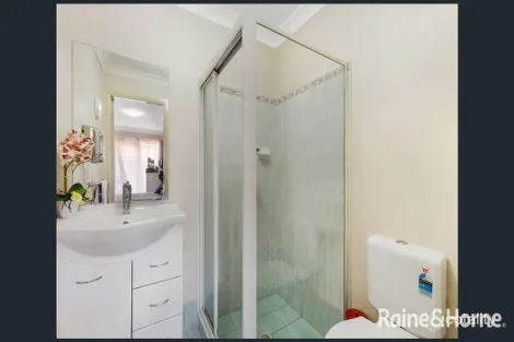 Property photo of 8/9-11 Weir Crescent Lurnea NSW 2170