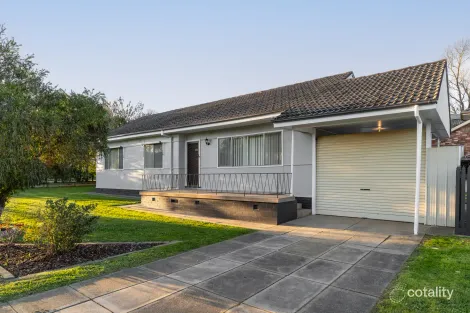3 Paull St, Kooringal, NSW 2650