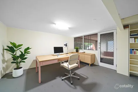 Property photo of 66 Hawken Drive St Lucia QLD 4067