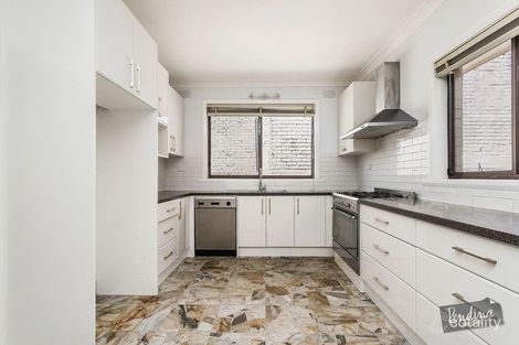 Property photo of 5 The Crescent Ascot Vale VIC 3032