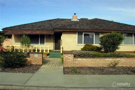 25 Hunt St, Thornlie, WA 6108