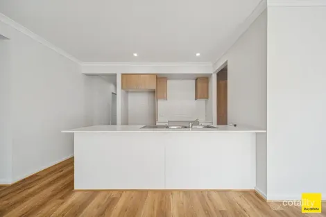 Property photo of 43 Uptown Crescent Shepparton North VIC 3631