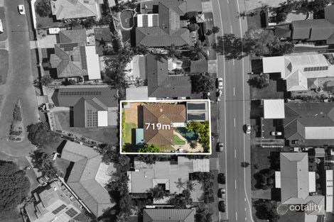 Property photo of 16 Barrier Reef Drive Mermaid Waters QLD 4218