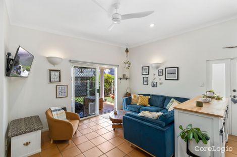 Property photo of 2 Macalister Place Smithfield QLD 4878