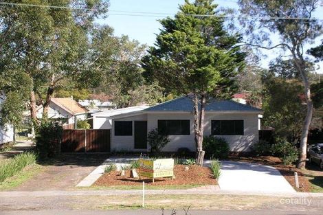 17 Memorial Ave, Blackwall, NSW 2256