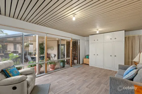 Property photo of 5 Alpha Road Bellevue Heights SA 5050
