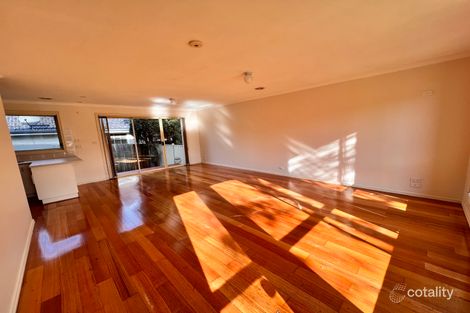Property photo of 17 Fawkner Road Pascoe Vale VIC 3044