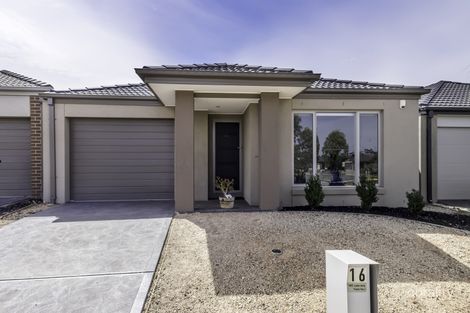 16 Sherford Way, Weir Views, VIC 3338