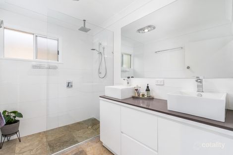 Property photo of 333 Whites Road Lota QLD 4179