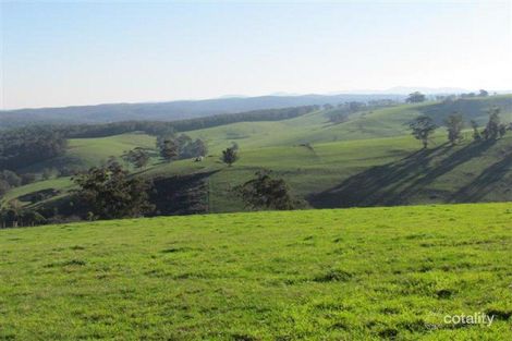 100 Paynters Rd, Hill End, VIC 3825