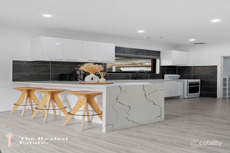 Property photo of 18 Adler Grove Coburg North VIC 3058