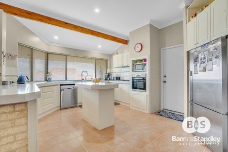 Property photo of 6 Osprey Lookout Australind WA 6233