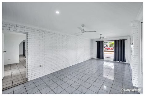 Property photo of 17 Griffith Street Kawana QLD 4701