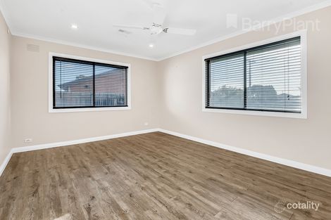 Property photo of 8 Gobur Court Meadow Heights VIC 3048