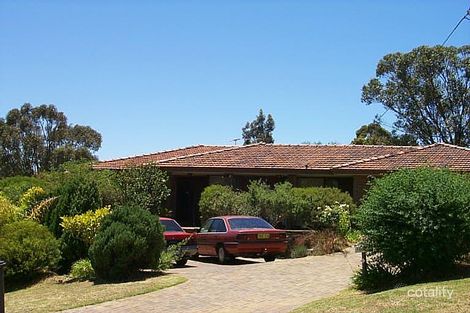 2 Kundyl Ct, Kelmscott, WA 6111