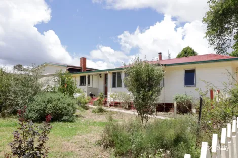 Property photo of 195 Logan Street Tenterfield NSW 2372