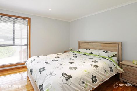 Property photo of 33 Edison Road Bell Post Hill VIC 3215