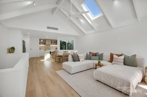 11/2-10 Banksia Ave, Noosa Heads, QLD 4567