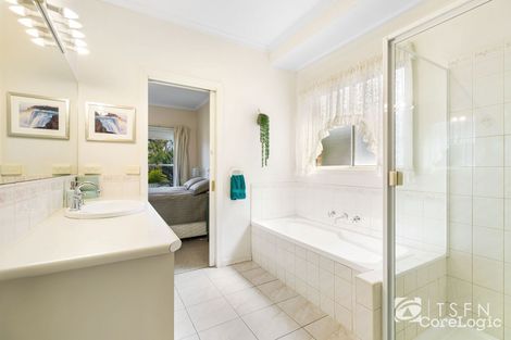 Property photo of 2 Sunset Boulevard Spring Gully VIC 3550