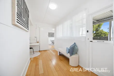 Property photo of 6 Hewson Street Nyora VIC 3987