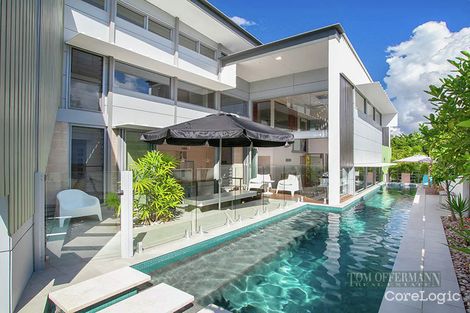 Property photo of 7 Lake Edge Drive Noosa Heads QLD 4567