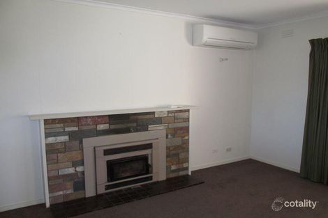 Property photo of 9 Nicholson Court Nicholson VIC 3882