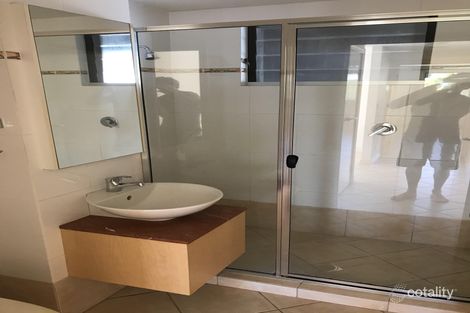 Property photo of 62 Broad Street Labrador QLD 4215