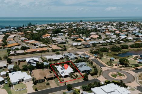 Property photo of 4 Hillcrest Court Bargara QLD 4670