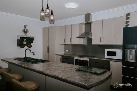 Property photo of 4 Hillcrest Court Bargara QLD 4670