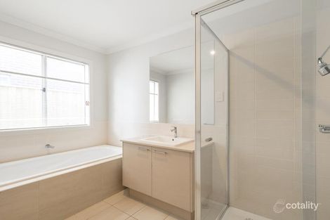 Property photo of 24 Coleridge Circuit Williams Landing VIC 3027